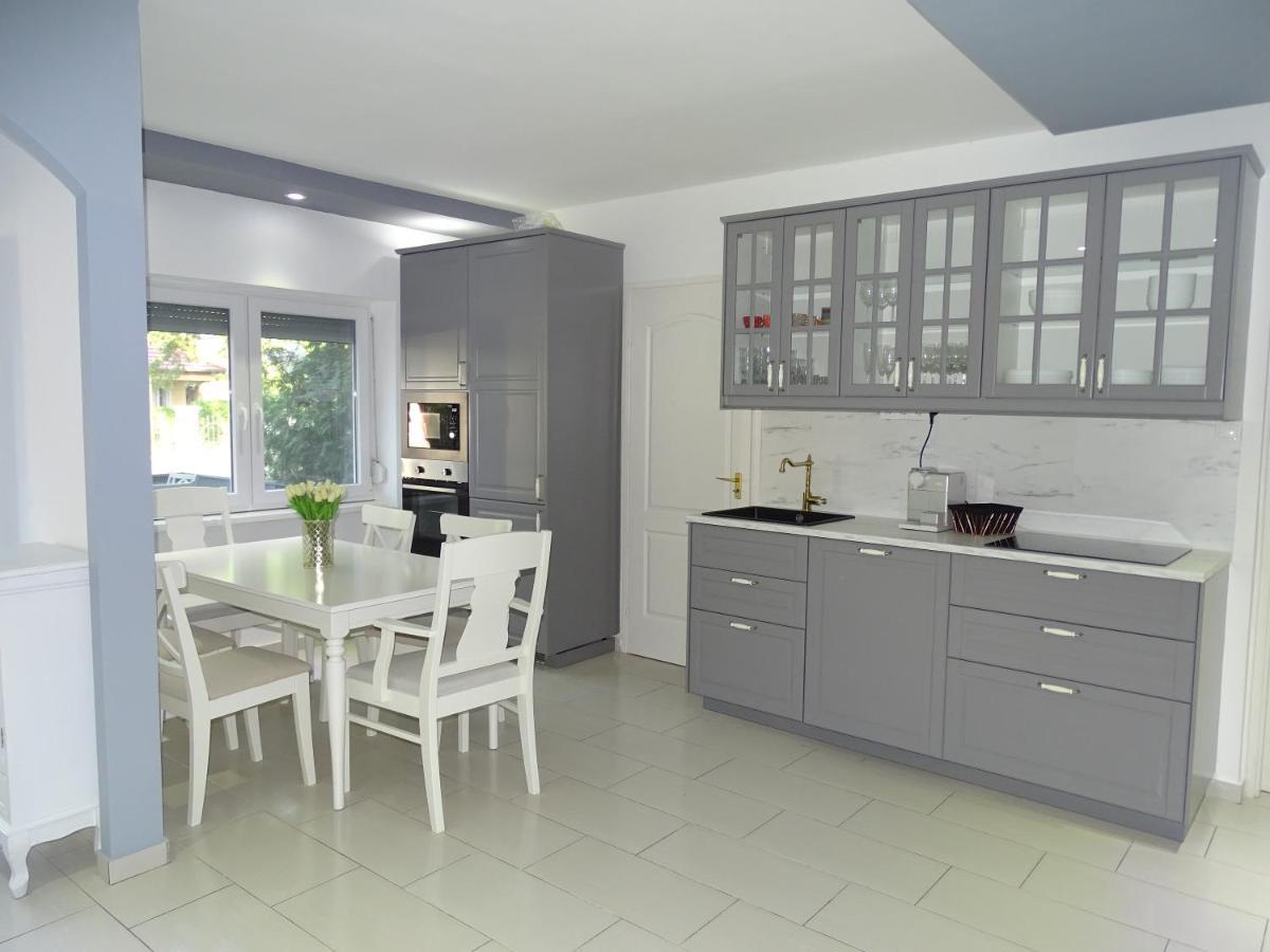 Dorothy Apartman Siofok Exterior photo